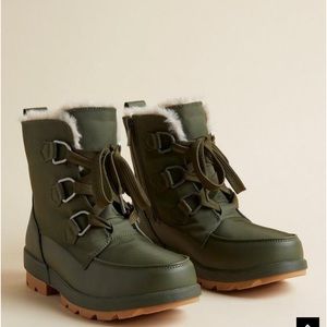 Torrid boots